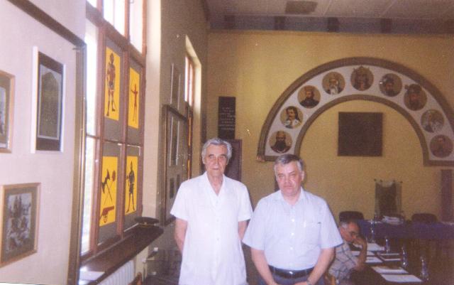 Vadim Pirogan și Col. (r.) Andrei Covrig, în vara anului 2006 la Muzeul Armatei Naționale